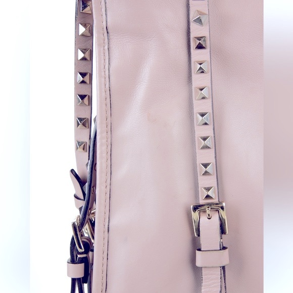 $2900 Valentino Garavani ROCKSTUD shoulder bag - Picture 4 of 13